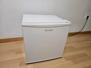 Nevera compacta SAIVOO
