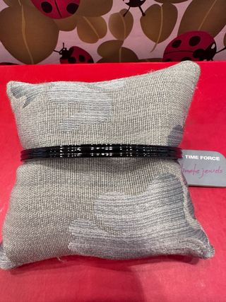 Pulsera rígida Time Force negra y plateada