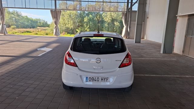 Opel Corsa 2014