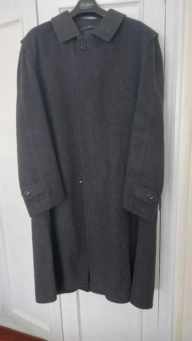 Abrigo gris largo