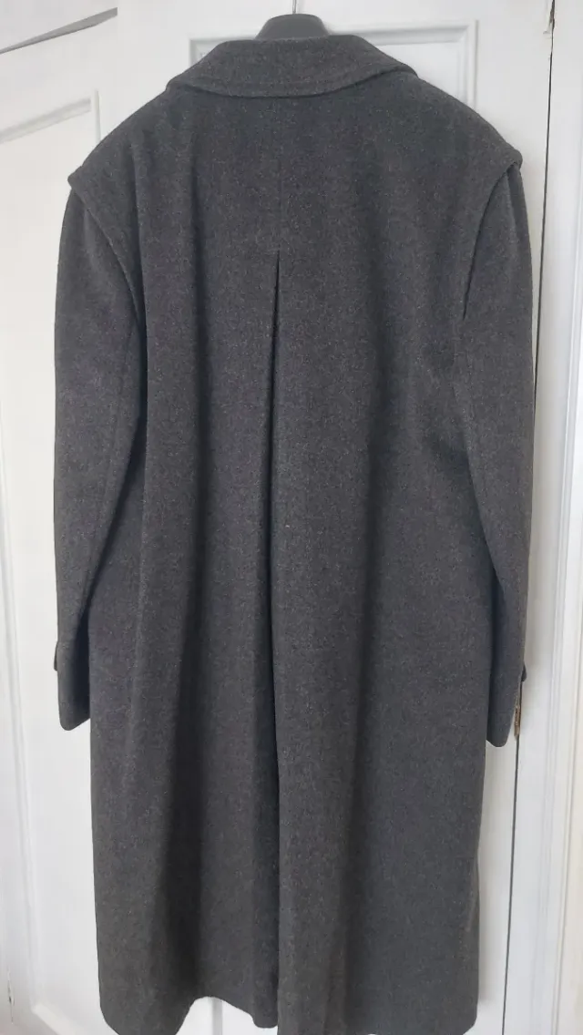 Abrigo gris largo