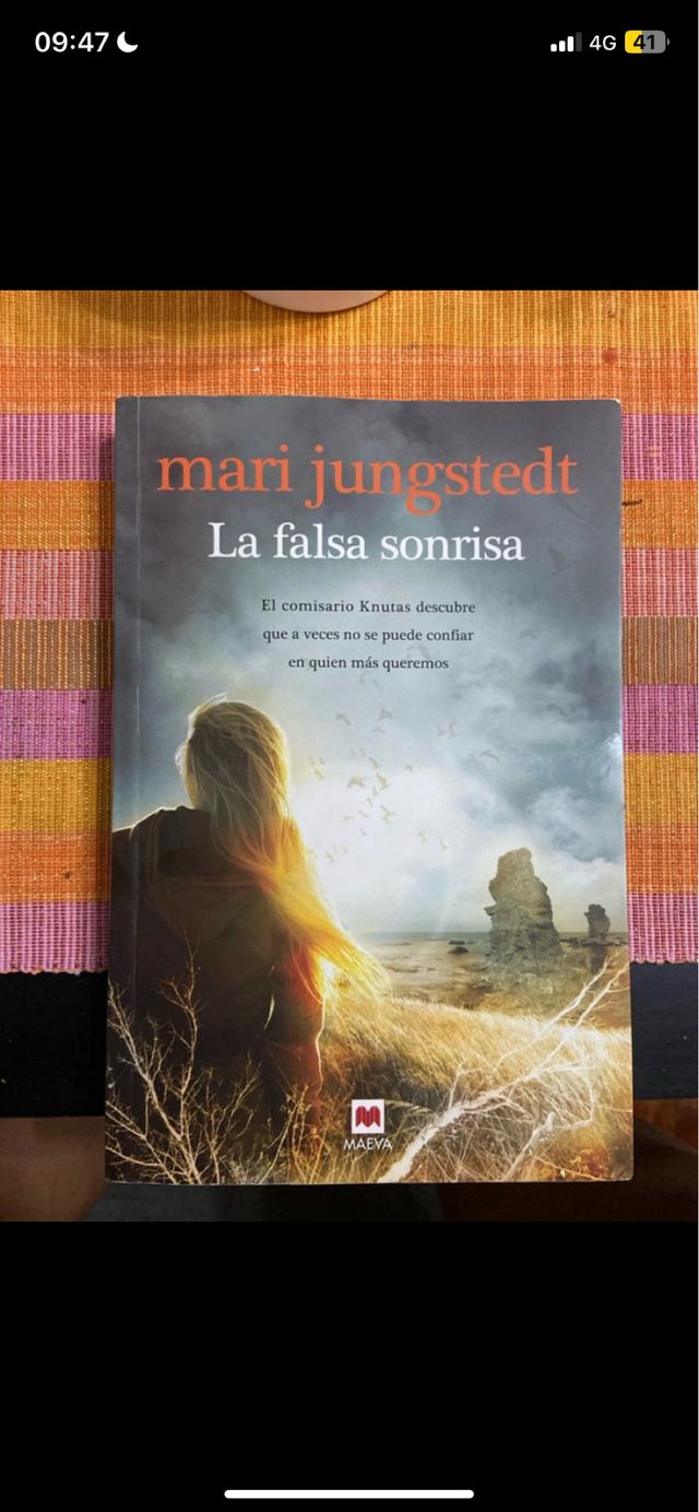 La falsa sonrisa: (Gotland 6) (Spanish Edition)
