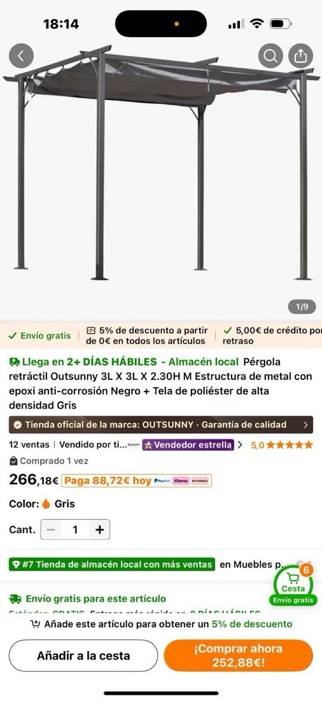 Toldo gris de tela y metal