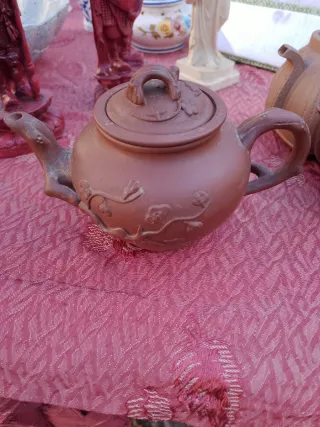 Teiera cinese in terracotta