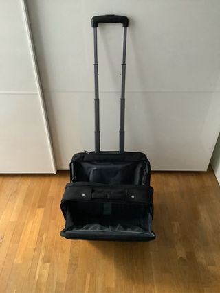 Maleta de negocios con 2 ruedas