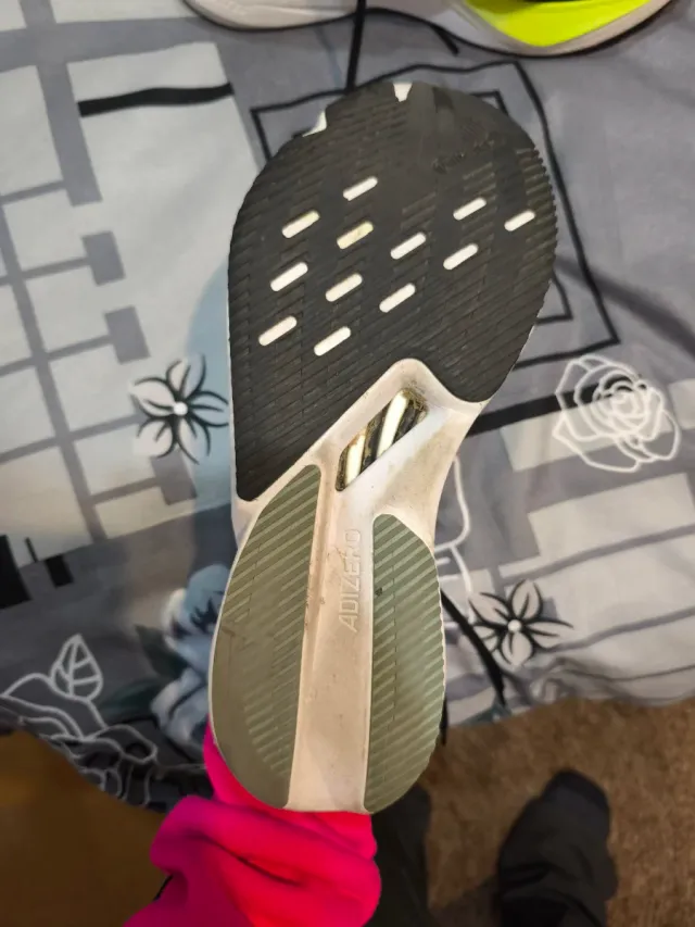 Tênis de corrida Adidas Adizero Preto e Amarelo