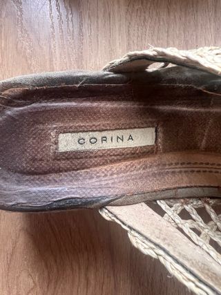 2 Pares de ZAPATOS de MUJER