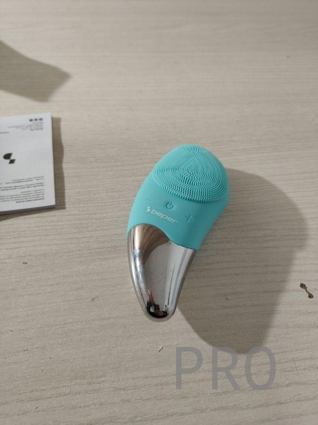 Cepillo de limpieza facial de silicona - Beper