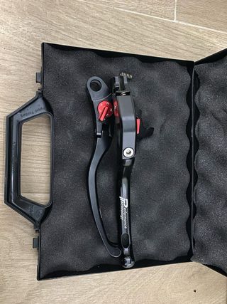Manetas Freno y Embrague Performance Tech Ducabike