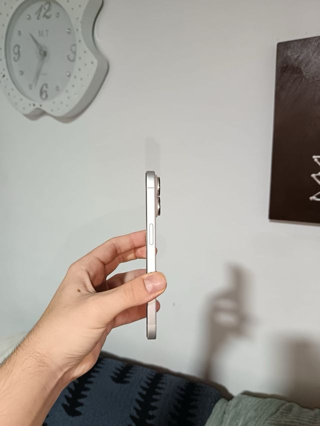 iPhone 16 128 GB Bianco