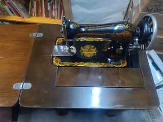 Máquina de coser Singer antigua 1897