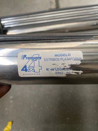 Estriberas laterales toyota hdj80