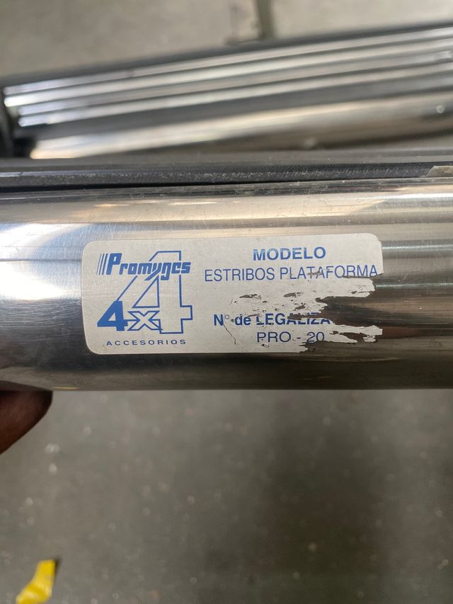 Estriberas laterales toyota hdj80