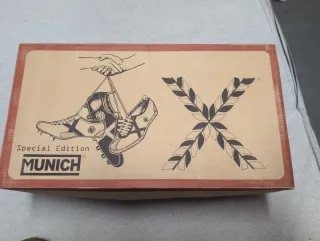 Zapatillas Munich Marrones y Negras