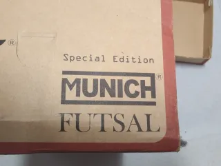 Zapatillas Munich Marrones y Negras