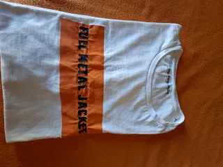 Lote 3 prendas: 2 camisetas y 1 pantalón