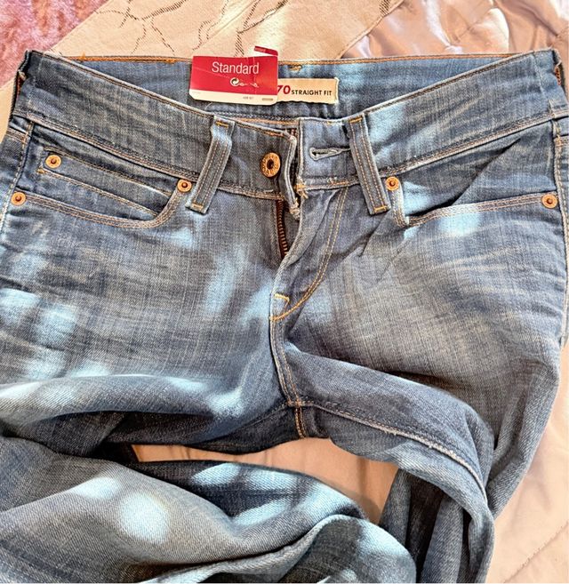 Pantalón Levi's Azul modelo 570 Talla W27L34