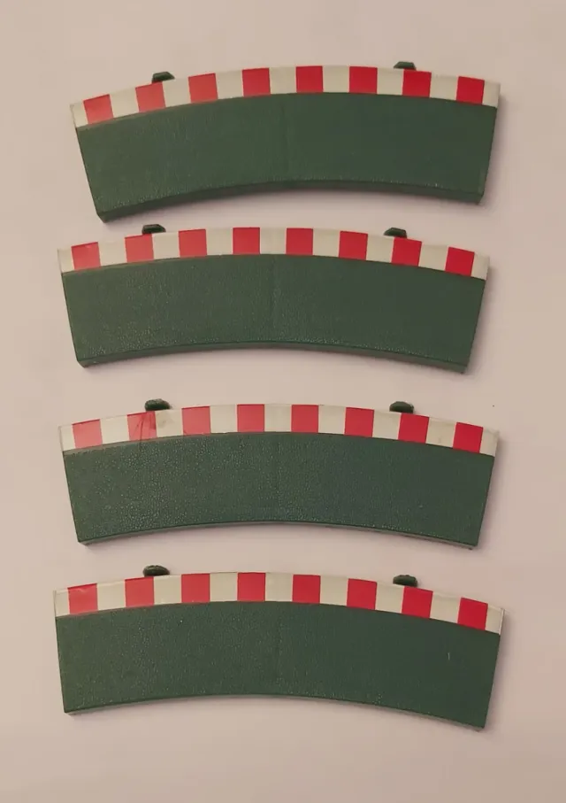 Bordes Scalextric Curvos (16 unidades)