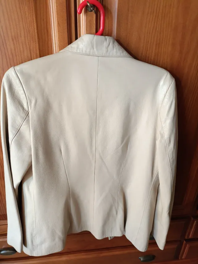 Chaqueta de piel ORPELL beige mujer