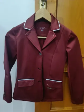 Chaqueta de concurso QHP granate