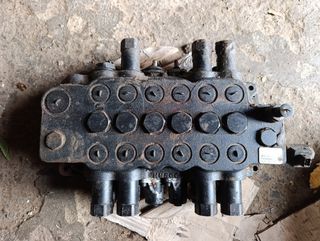 Distribuidor Retro JCB 3CX