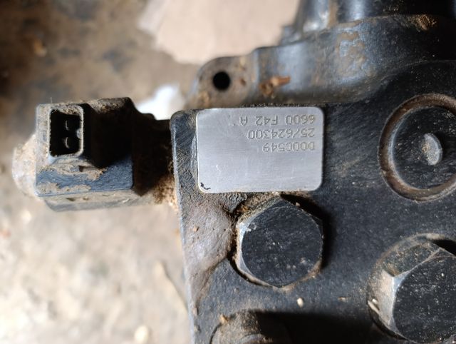 Distribuidor Retro JCB 3CX