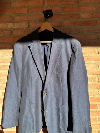 Americana de caballero azul