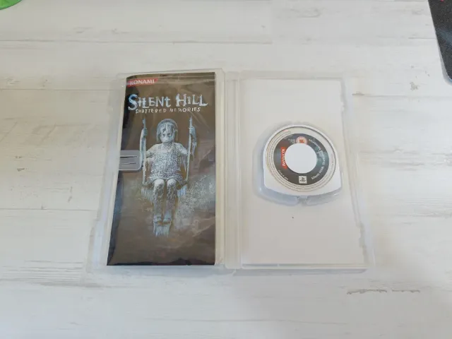 Silent Hill Shattered Memories PSP Essentials 🇪🇦