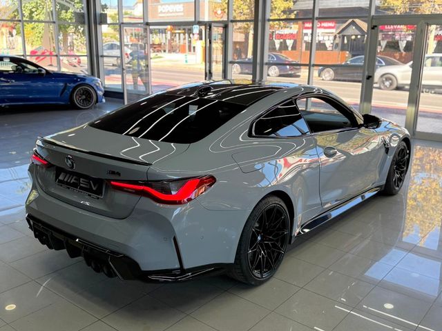 BMW M4 COMPETITION 2021