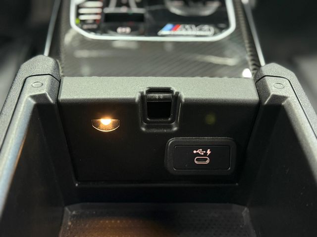 BMW M4 COMPETITION 2021