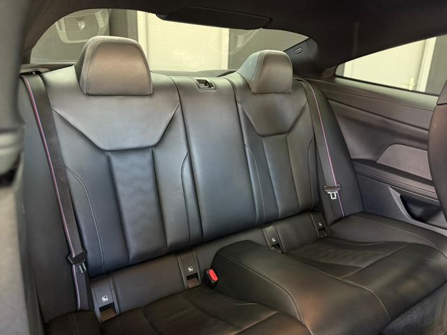 BMW M4 COMPETITION 2021