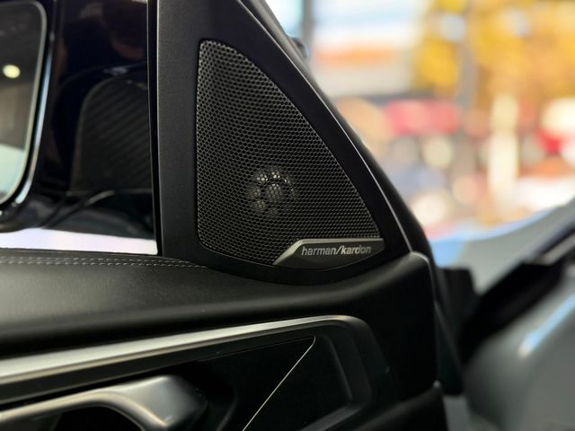 BMW M4 COMPETITION 2021