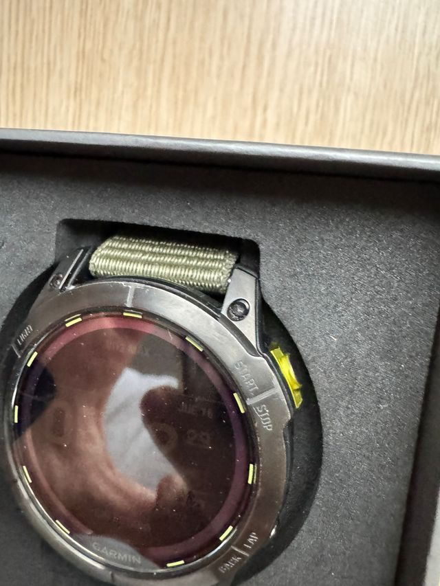 Garmin Enduro 2 Sapphire Solar