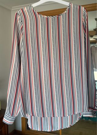 Camisa rayas manga larga como nueva