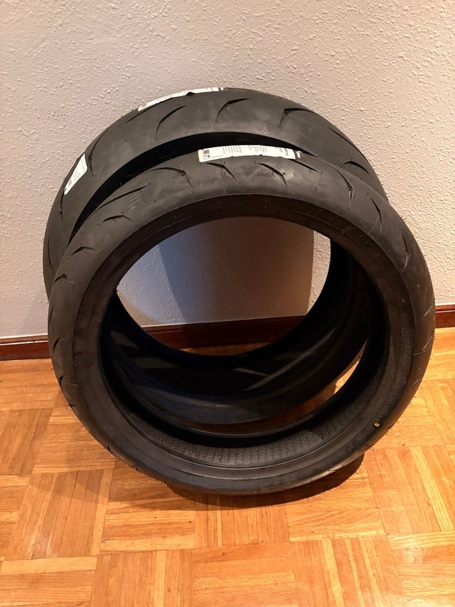 Mitas Sport Force + EV Neumáticos Moto