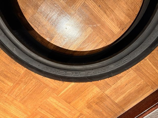 Mitas Sport Force + EV Neumáticos Moto