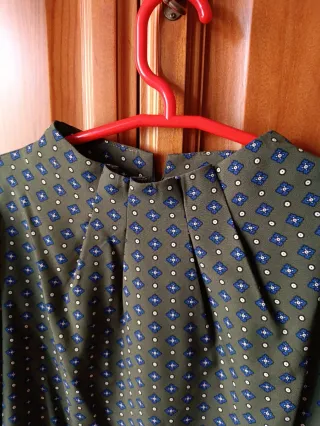 Blusa mujer estampado geométrico