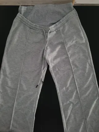 Pantalón chándal premamá SHEIN gris Talla M