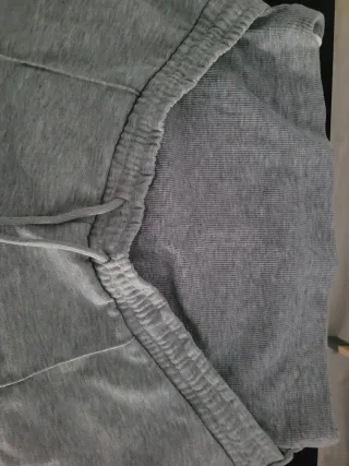 Pantalón chándal premamá SHEIN gris Talla M