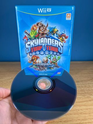 Skylanders Trap Team Wii U - Copertina Francese