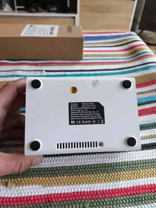 Mini proyector Z1 blanco