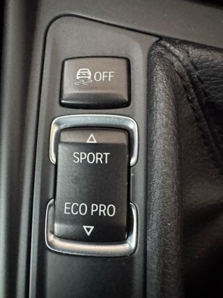 Color Rojo Sport****BMW 116i Sportline 2013