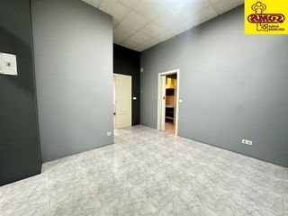 Local comercial en venta en Concheiros - Fontiñas en Santiago de Compostela