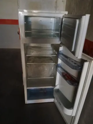 Nevera blanca 2 puertas