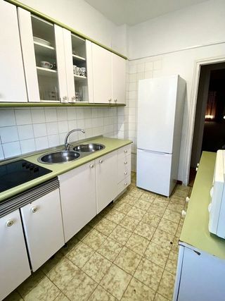 Piso en alquiler en Carranque - Haza Cuevas en Málaga