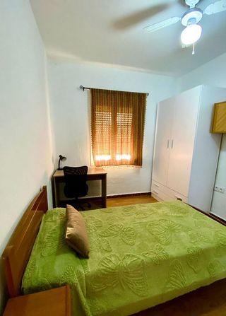 Piso en alquiler en Carranque - Haza Cuevas en Málaga