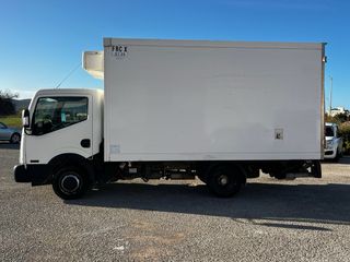Nissan NT400 Cabstar 2015