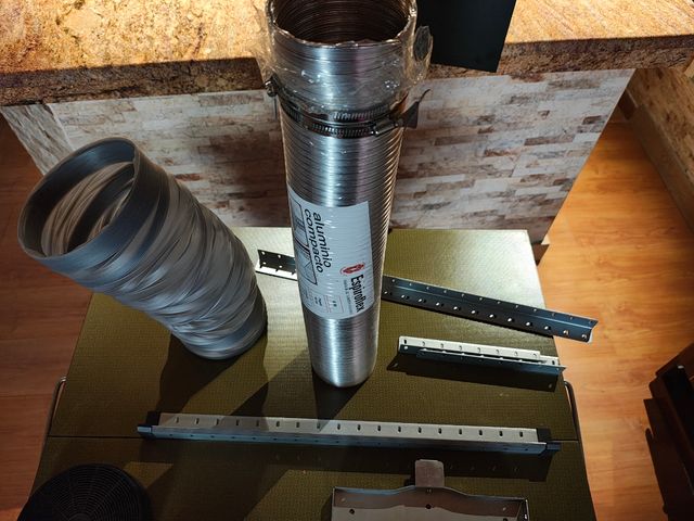 Pacote de tubo corrugado de ferro para exaustor de cozinha