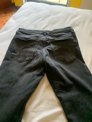 Vaqueros Zara Talla 40 Negro