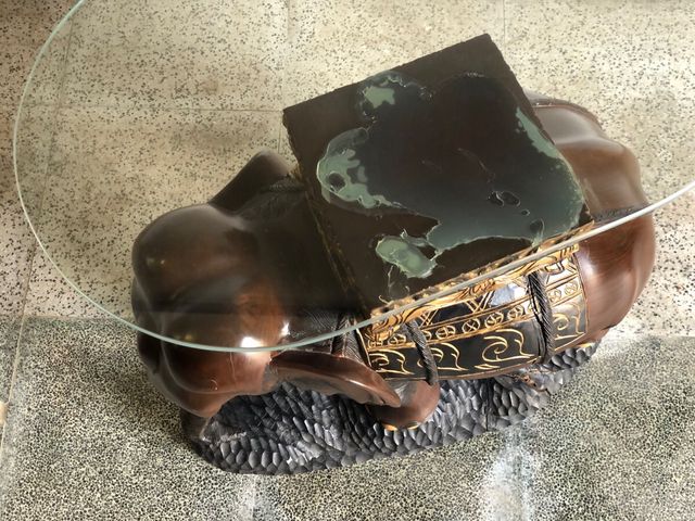 Mesilla (mesa pequeña) elefante madera cristal